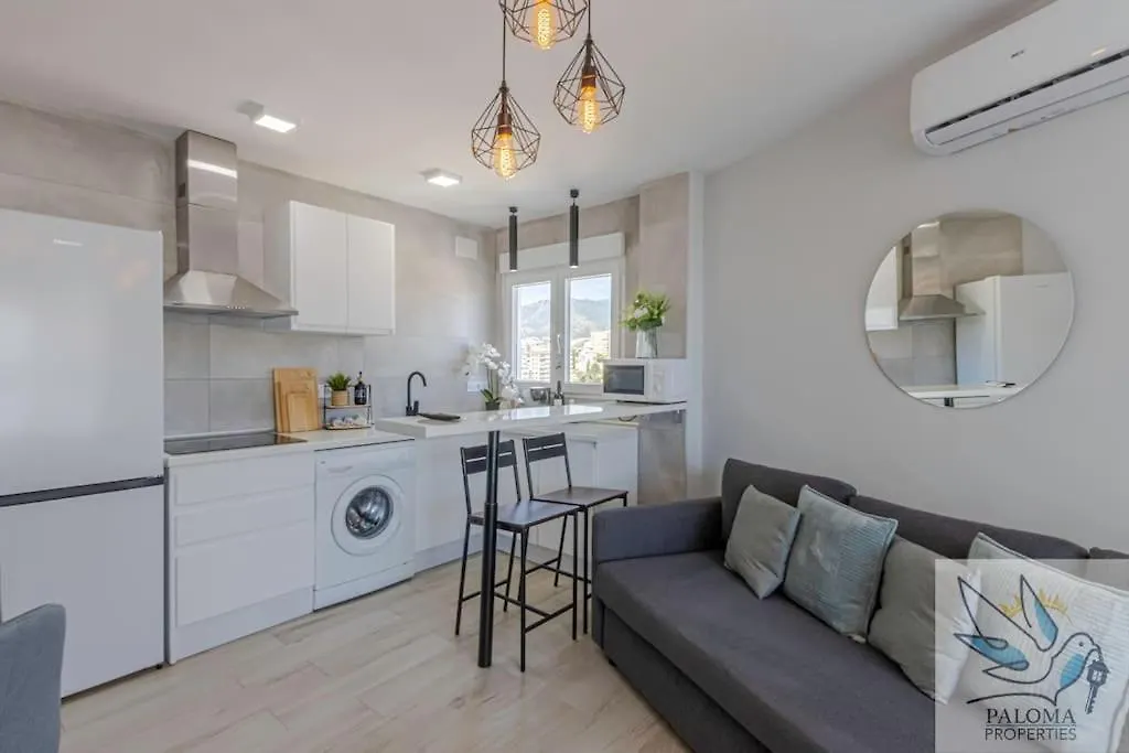 Wonderful Studio Apartment On The Beachfront Benalmadena 0*,  Spain